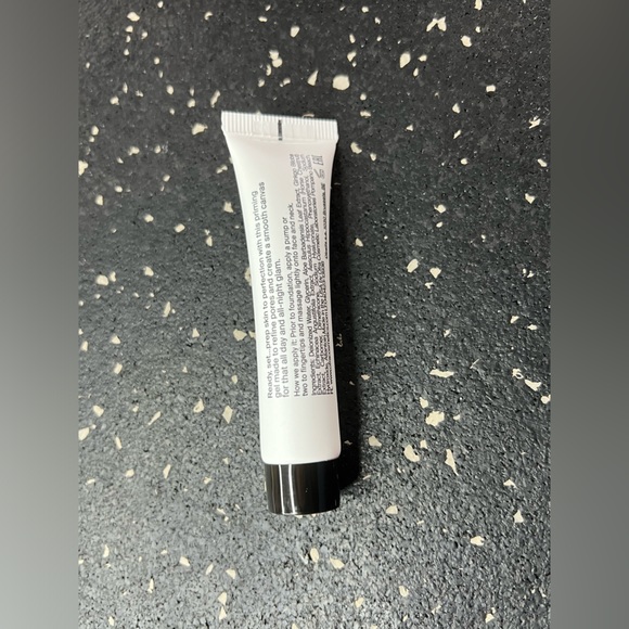 OFRA | SILICONE PRIMER 12mL - Picture 3 of 3
